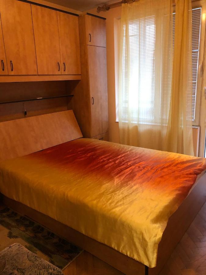 Spacious Beautiful Apartment - Prime Location Várna Kültér fotó